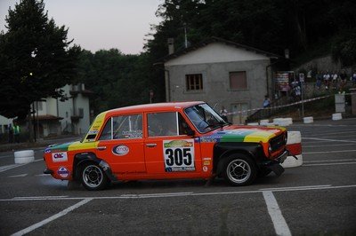 305 Mesziati