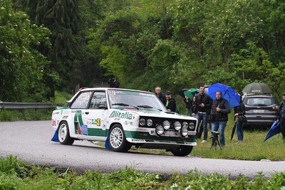 307